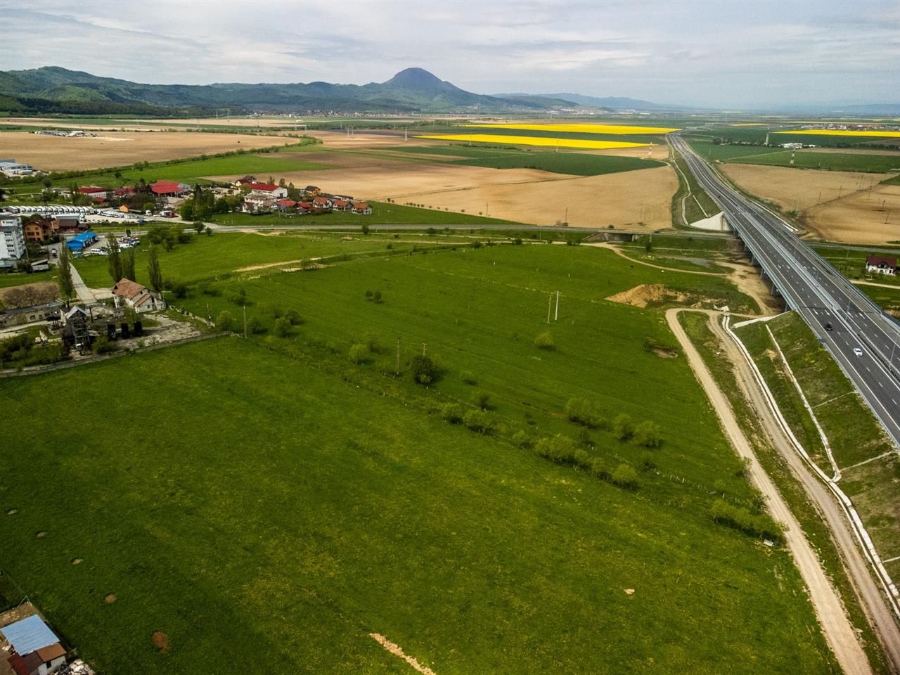 Teren intravilan, pe 2.623mp, zona de case, Rasnov, Brasov - Poză 7