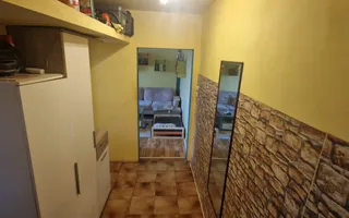 Vand apartament cu 4 camere in zona spitalul judetean,comision ,,0'' - Poză 14