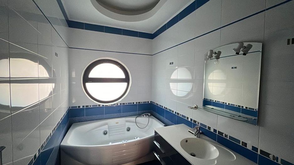 Confort și liniște aproape de școli - Casă privată, disponibilă! - Poză 5