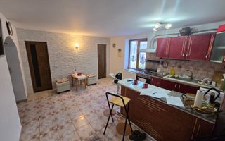 Apartament deosebit cu 3 camere I Bilca - Poză 6