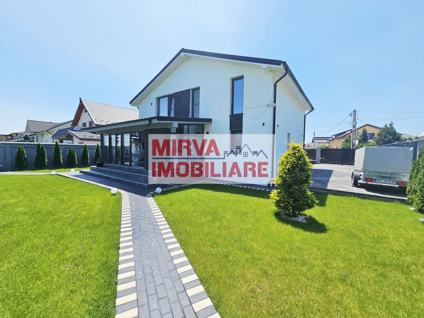 Vila moderna din Strejnicu – confort, natura și intimitate - Poză 2