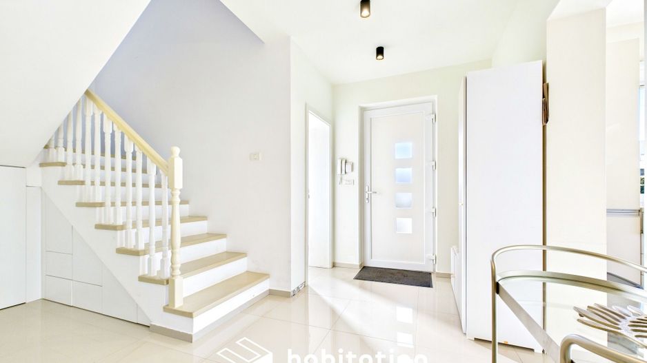 Proprietate deosebită – Casă pe Colț cu 2 fronturi stradale - Poză 28