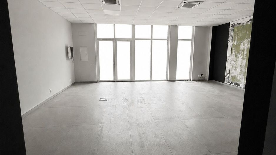 Spatiu comercial de inchiriat, 90 mp, alimentatie publica, Eroilor. - Poză 1