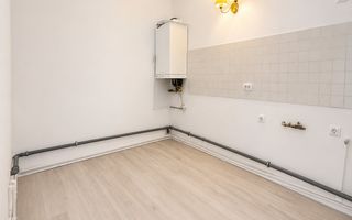 Spatiu comercial/ birouri | Etaj 1 | 80MP | Sub Arini - Poză 3