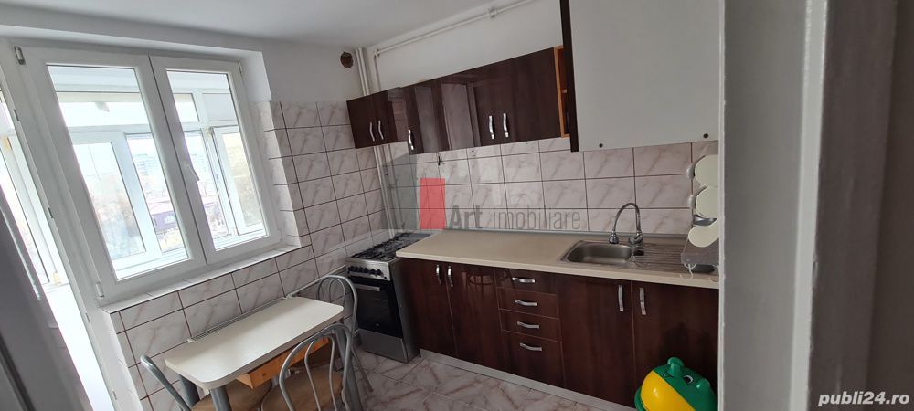 Aparatament 4 camere Plaza Romania - Poză 2