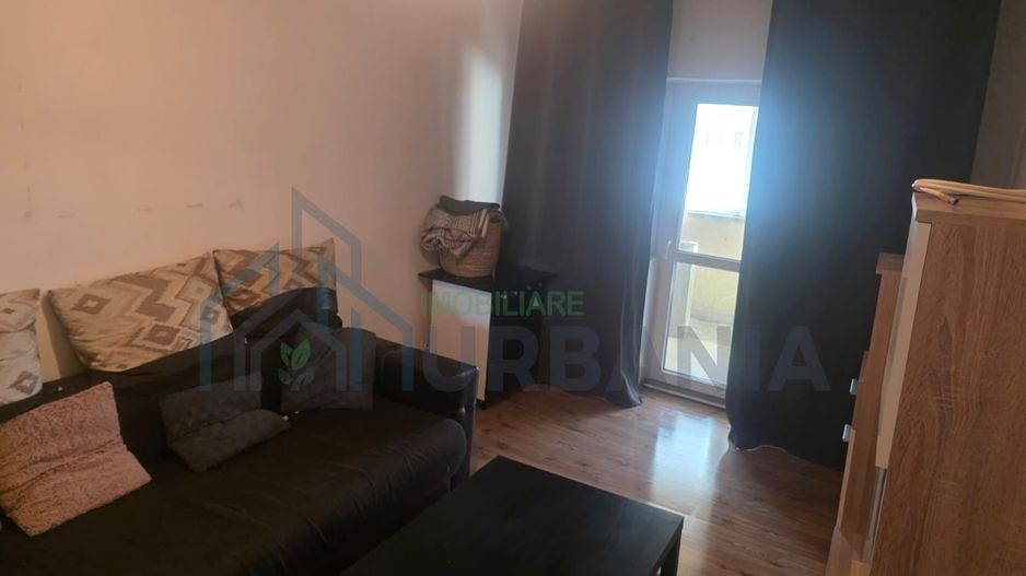 Inchiriez ap.2 cam central - Poză 1