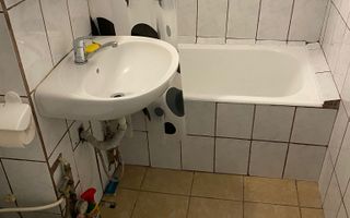 Apartament mobilat si utilat I Balcon mare I zona Sagului - Poză 10