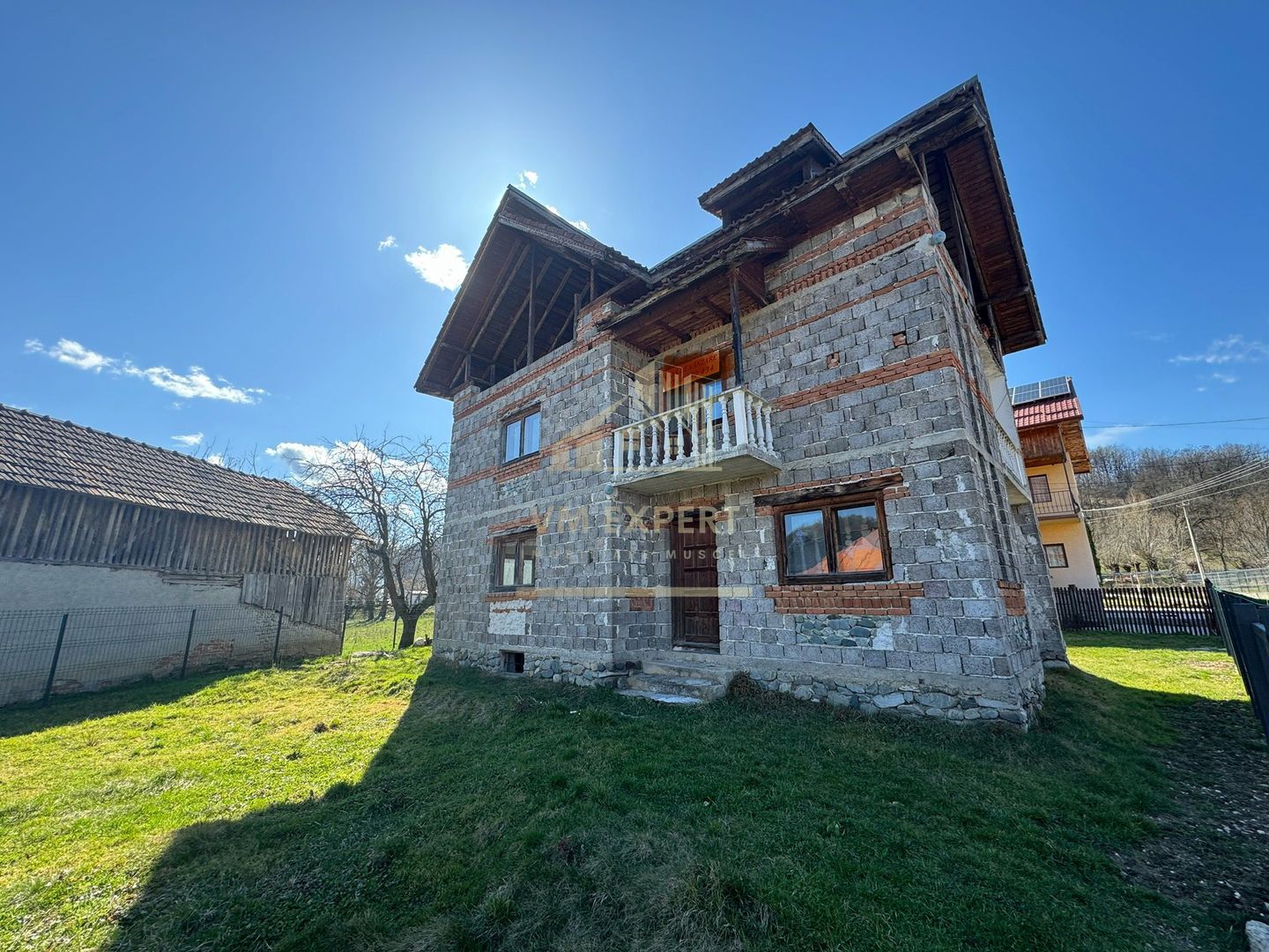 VILA 4 CAMERE, SUPRAFATA 144 MP, TEREN 491 BUGHEA DE JOS - Poză 1