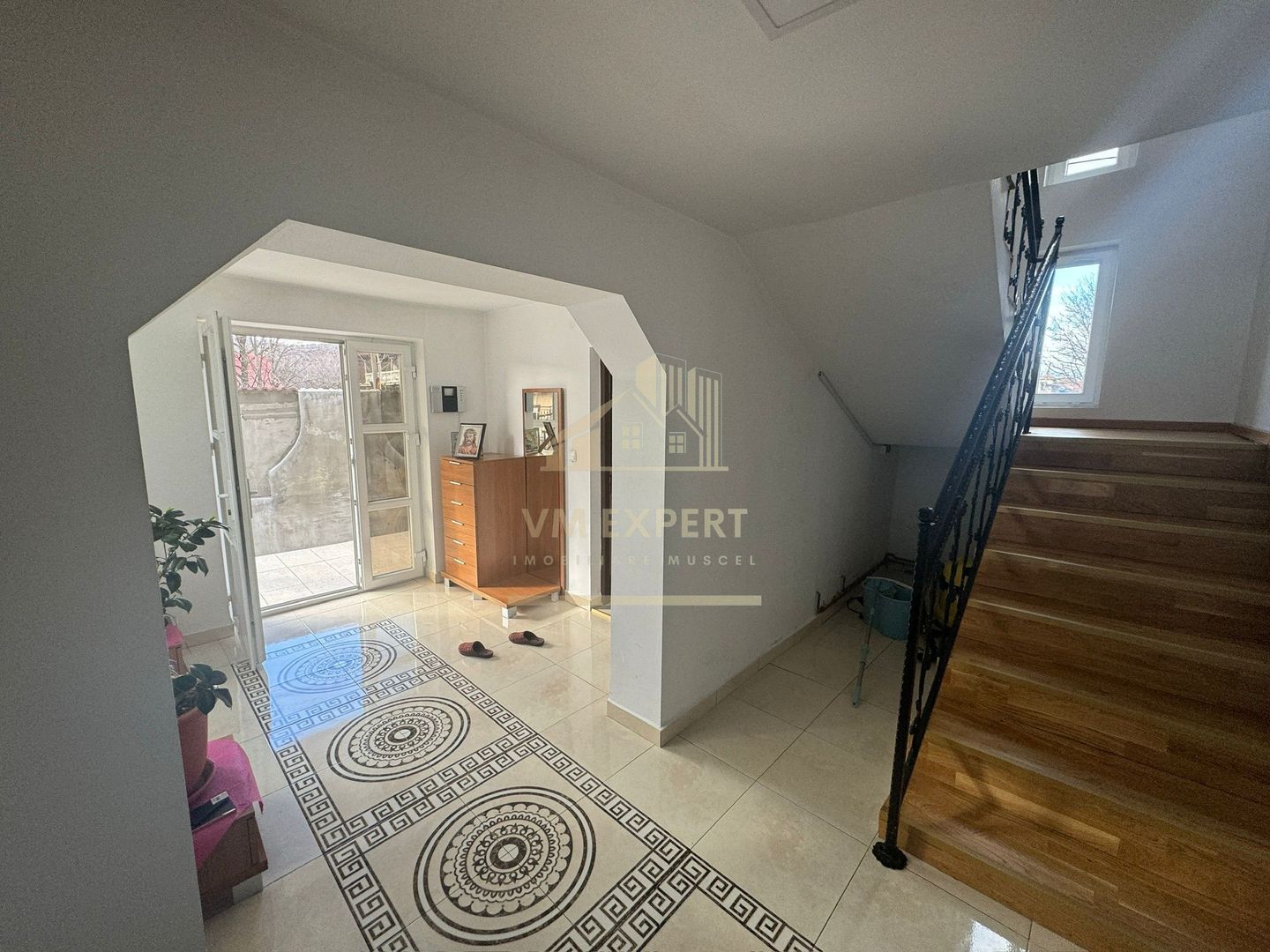 VILA 5 CAMERE TEREN 1200 MP, LAZARESTI (SCHITU GOLESTI) - Poză 14