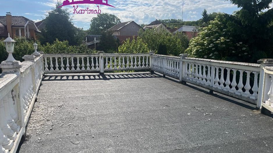 Casa zona Spitalul Judeten - Poză 18