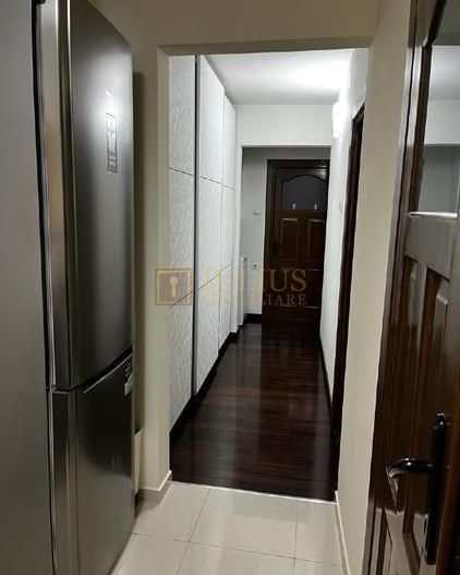3 camere| 2 bai| apartament frumos si spatios| centrala proprie| - Poză 8