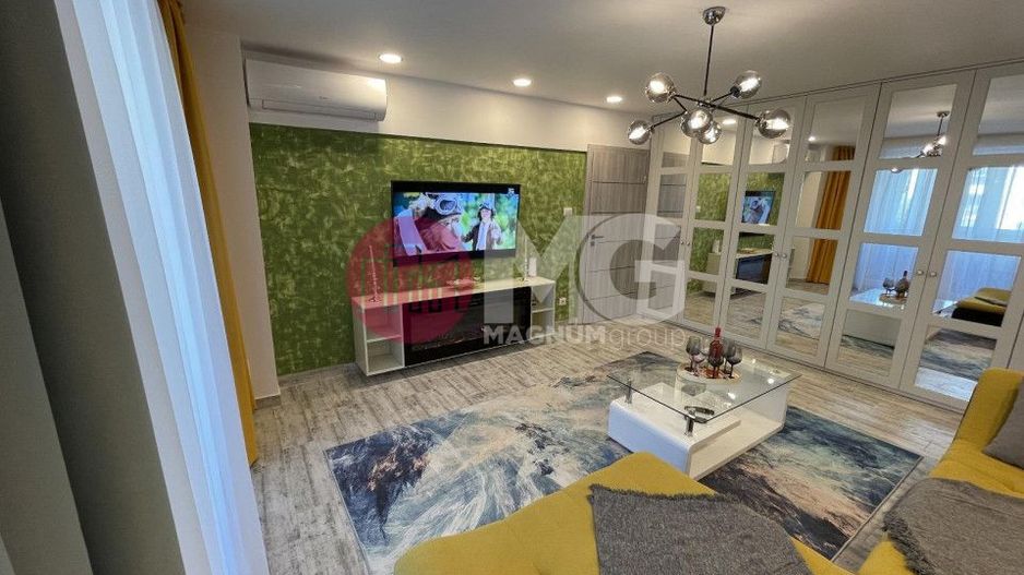 Apartament de Lux cu 2 Camere, Vedere la Bulevard, Zona Unirii-Burebista. - Poză 2