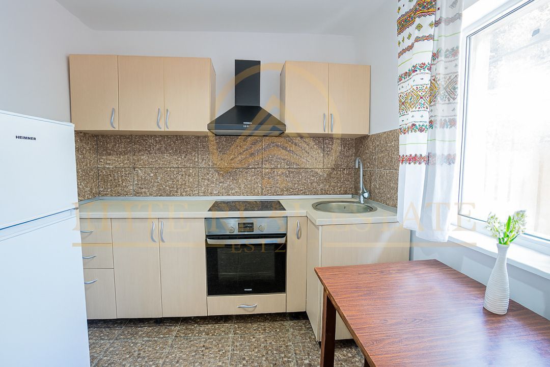 Locuință spațioasă + afacere turistică la cheie în Eforie Sud! - Poză 15