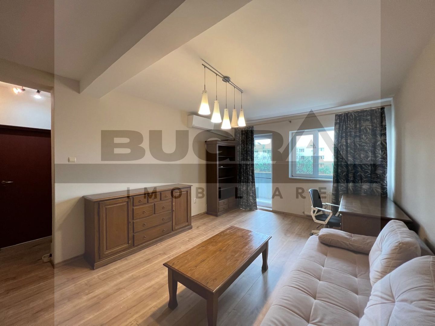 Apartament de 2 camere, 70mp, parcare, zona FSEGA - Poză 3