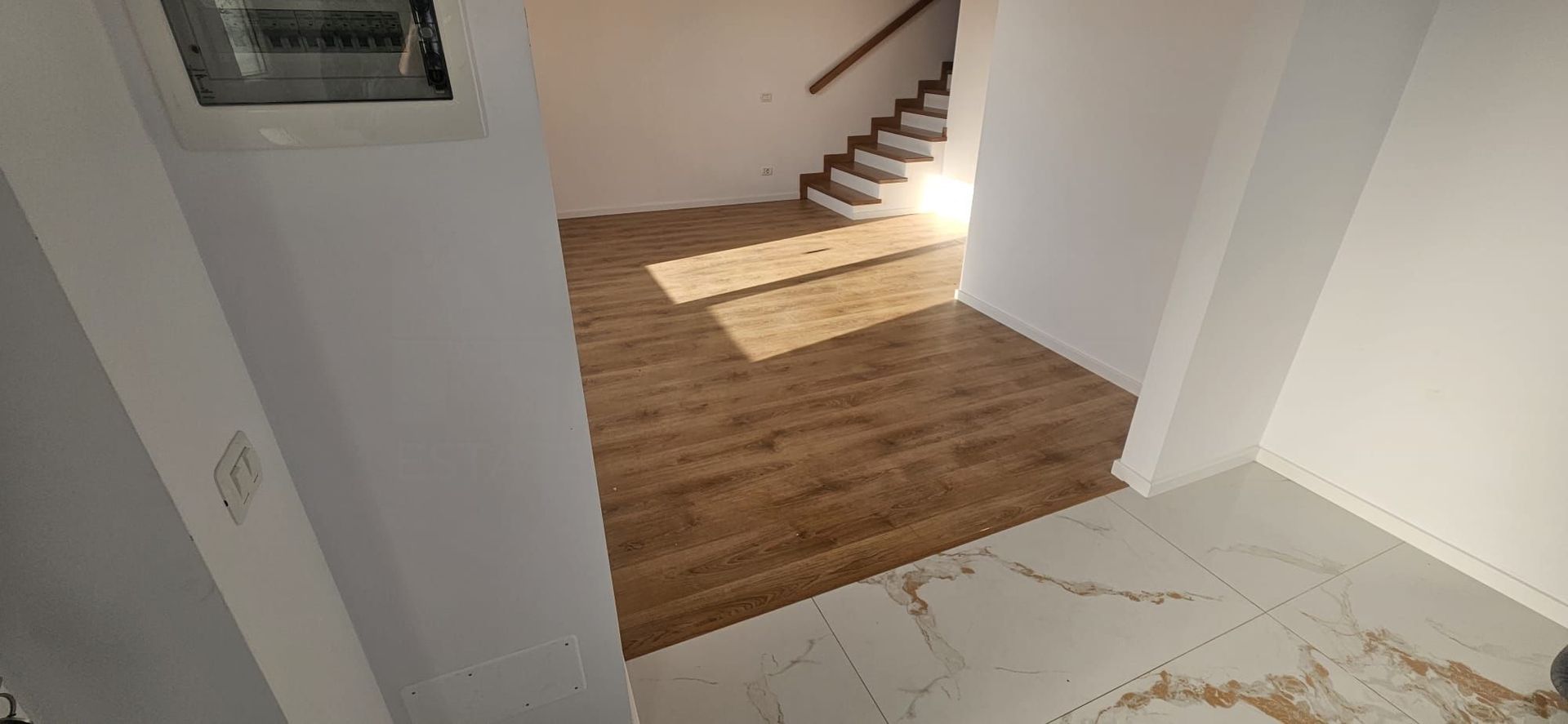 Duplex De Vanzare I Ipotesti, Suceava I Pret: 140.000 € - Poză 11