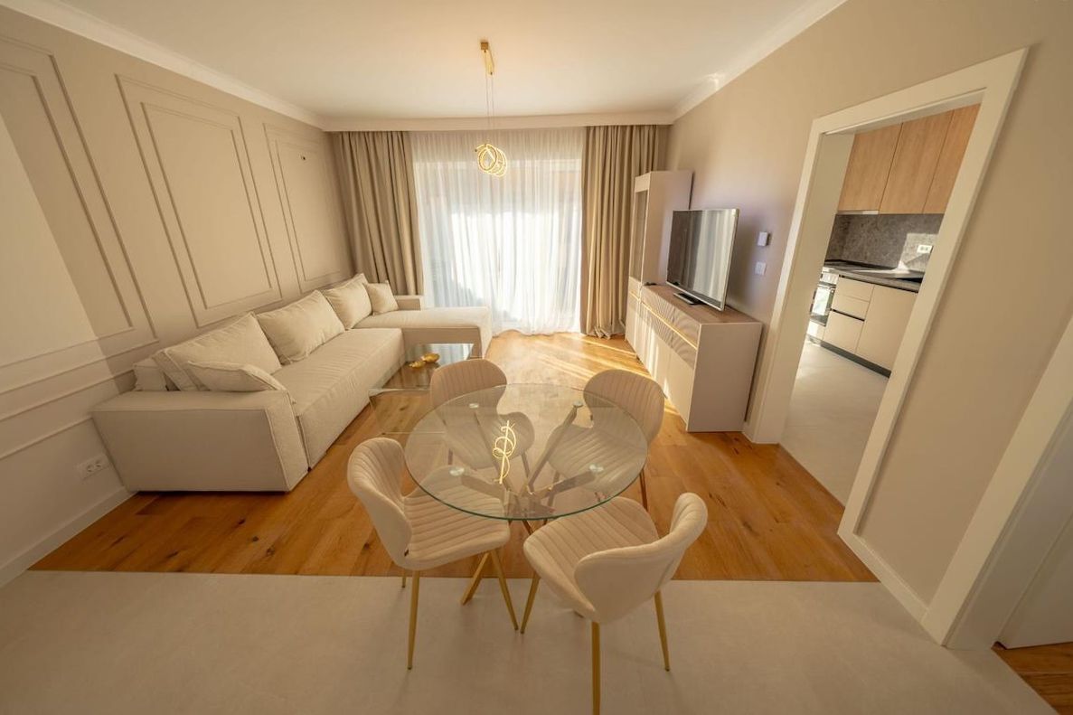 Prima Închiriere I Vilă 3 camere | Pipera Plaza | Curte privată - Poză 3