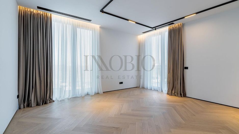 Luxury Villa | Forest Views | Jacuzzi | Pipera - Poză 8