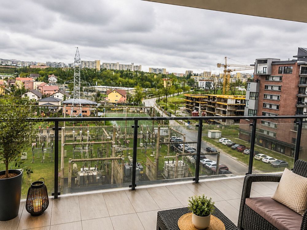 Apartament modern cu panoramă superbă și terasă generoasă. - Poză 4