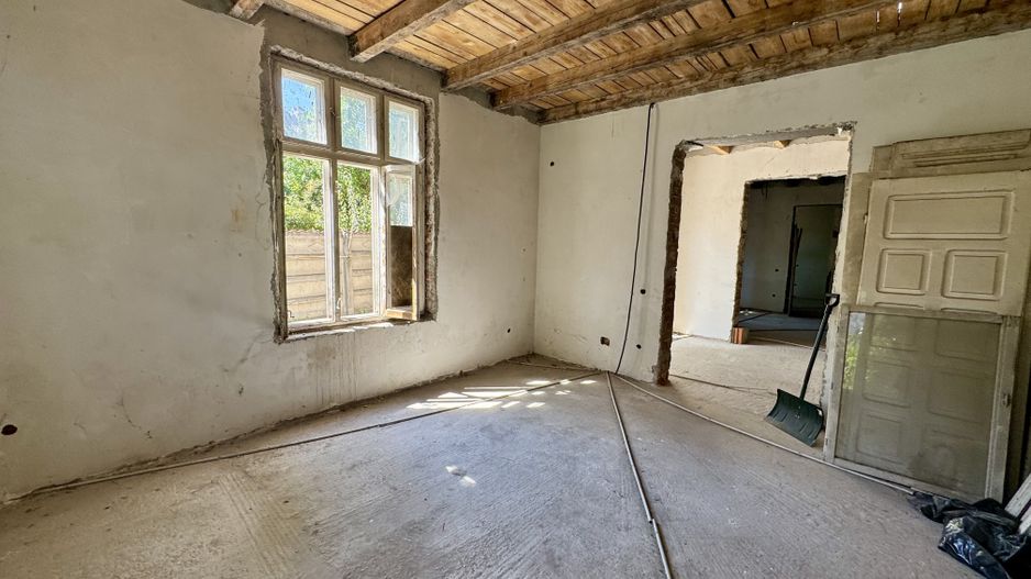 OPORTUNITATE RARA - imobil central, multifunctional, curte PROPRIE - Poză 10