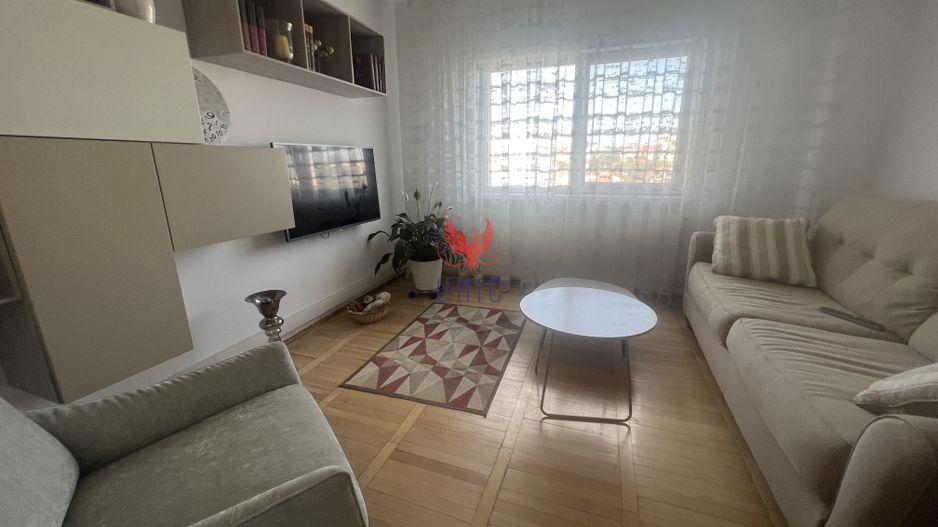 Apartament 3 camere 1 Mai M-uri zona Ciuperca - Poză 1