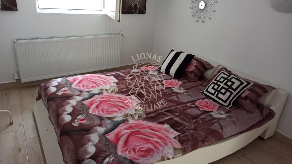 Apartament la casa 3 camere-curte-piscina-foisor-Zona Podul Jelnei - Poză 2