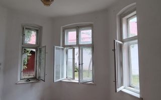 De vânzare apartament la casă, str. Nouă, Agnita - Poză 6
