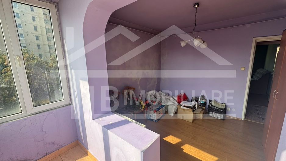 Apartament cu 3 camere, 66 mp, decomandat, Zona Fortuna - Poză 6