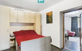 Casă 2 camere la DN7 în Odvoş - Poză 12