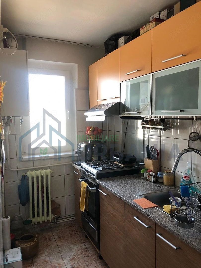 Apartament 3 camere, zona Alexandru Piata, Iasi - vanzare - Poză 2