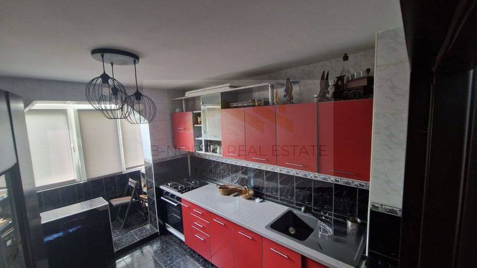 Apartament cu 3 camere Aparatorii Patriei - Poză 1