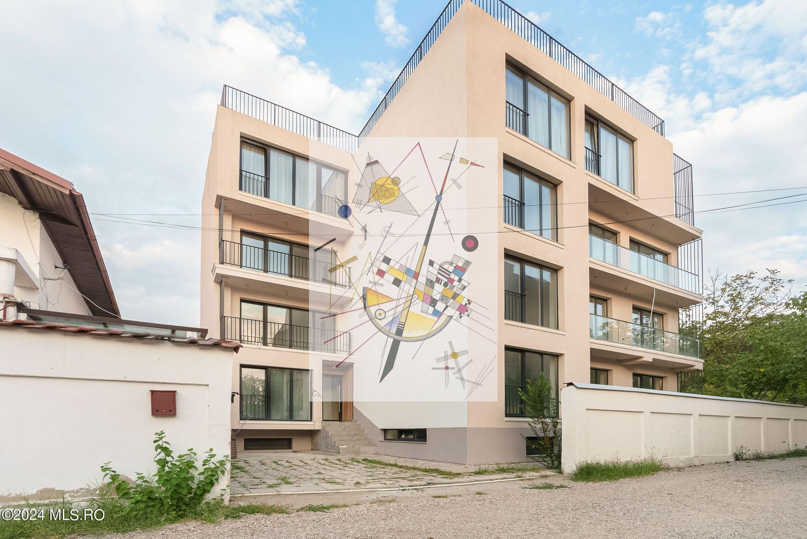 ALEEA TEISANI- BANEASA, CLADIRE MODERNA, SEDIU REPREZENTATIV 376 MP! - Poză 1