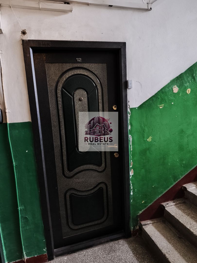 Mic la întreținere, bun la randament: apartament în Orșova - Poză 5