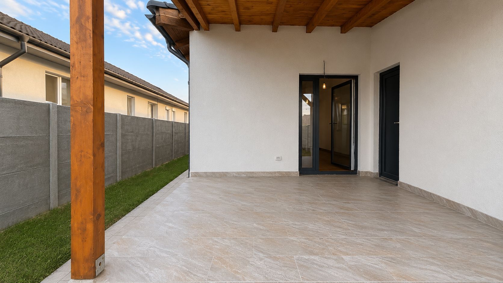 Comision 0% Duplex | 3 camere | 2 băi | Teren 351 mp Sag - Poză 3
