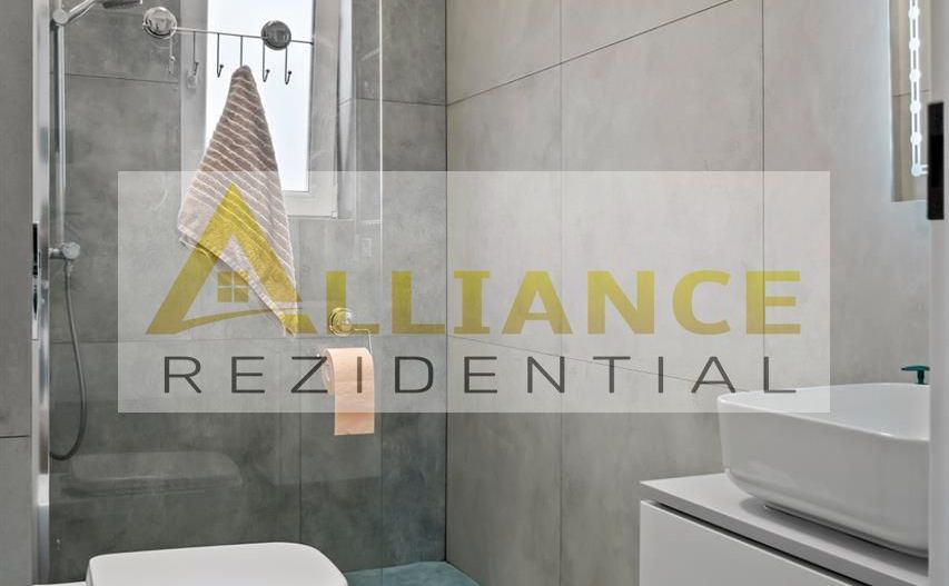 Casa individuala || P+1E+POD || 4 camere - 3 bai  || 300 mp teren || - Poză 26