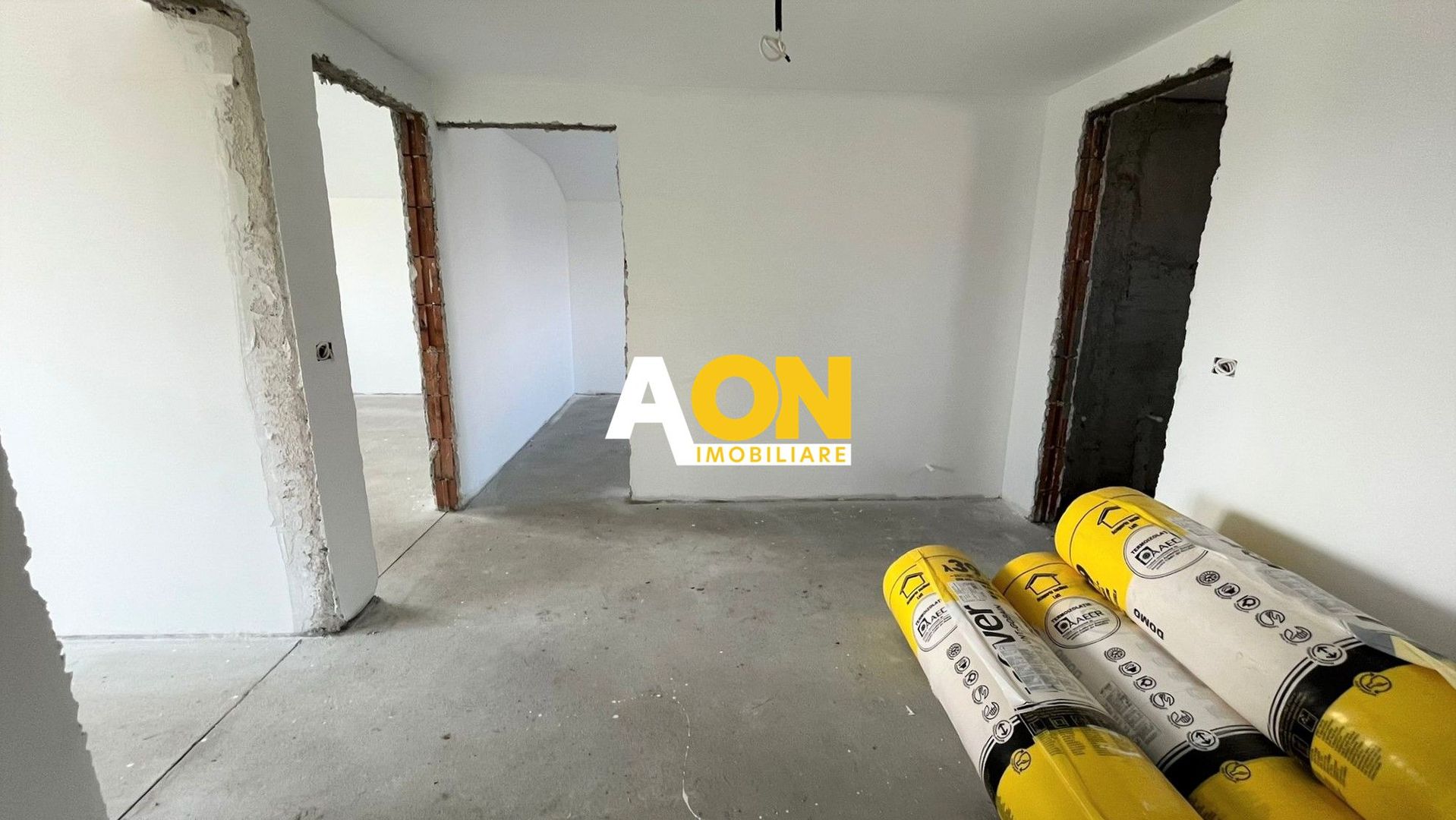 Casa de vanzare, S+P+M, 6 Camere, 2 Bai - Poză 11