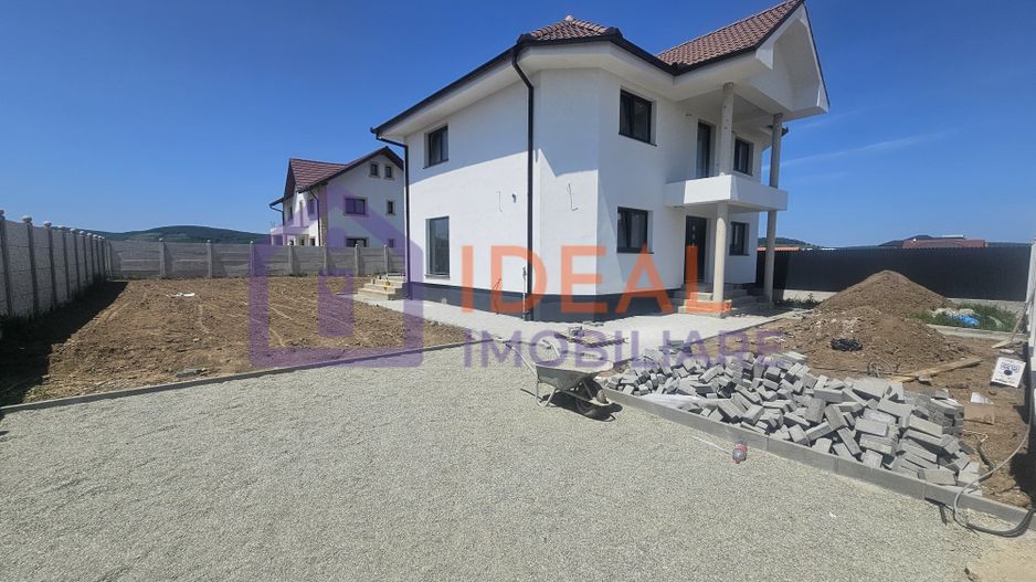 Casa Individuala Moderna cu 630 mp de curte, in Cristian - Poză 5