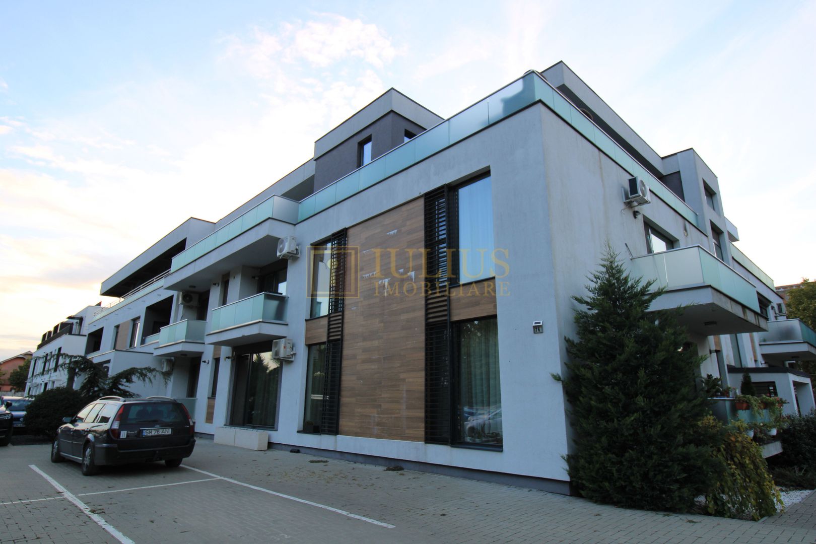 2 locuri de parcare, cu vedere spre Padurea Verde-Dumbravita - Poză 1