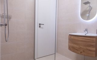 Casǎ modernǎ in Cisnadioara | 170 mp - Poză 11