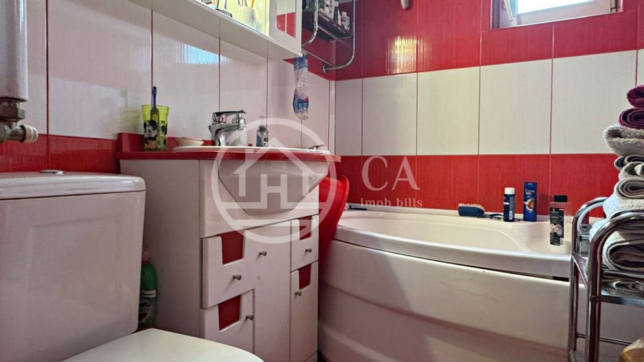 Apartament de închiriat tip Q cu 4 camere în zona Nufărul, Oradea - Poză 15