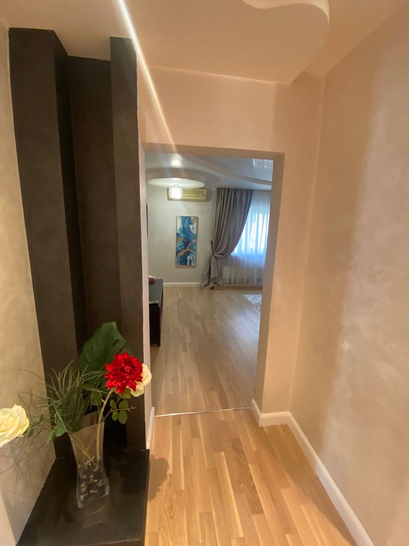 apartament 3 camere        A34 - Poză 2