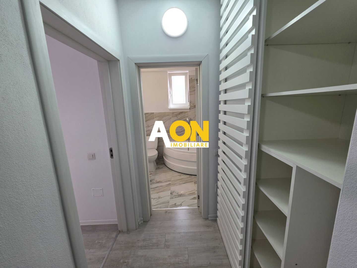 Apartament 2 camere, mobilat, utilat, et.1, pompe de căldură, parcare - Poză 4