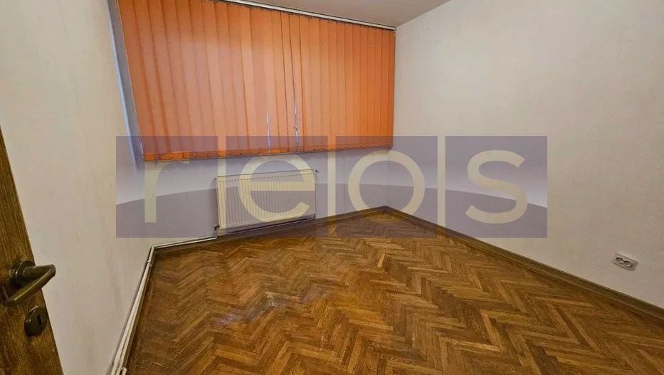 VANZARE APARTAMENT 2 CAMERE 50MP SEMIDECOMANDAT VATRA LUMINOASA MEGA MALL - Poză 2