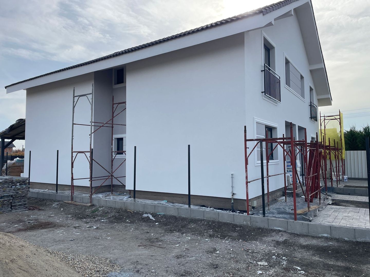 Duplex-4 camere-pozitie excelenta-la asfalt-Remetea Mare - Poză 2