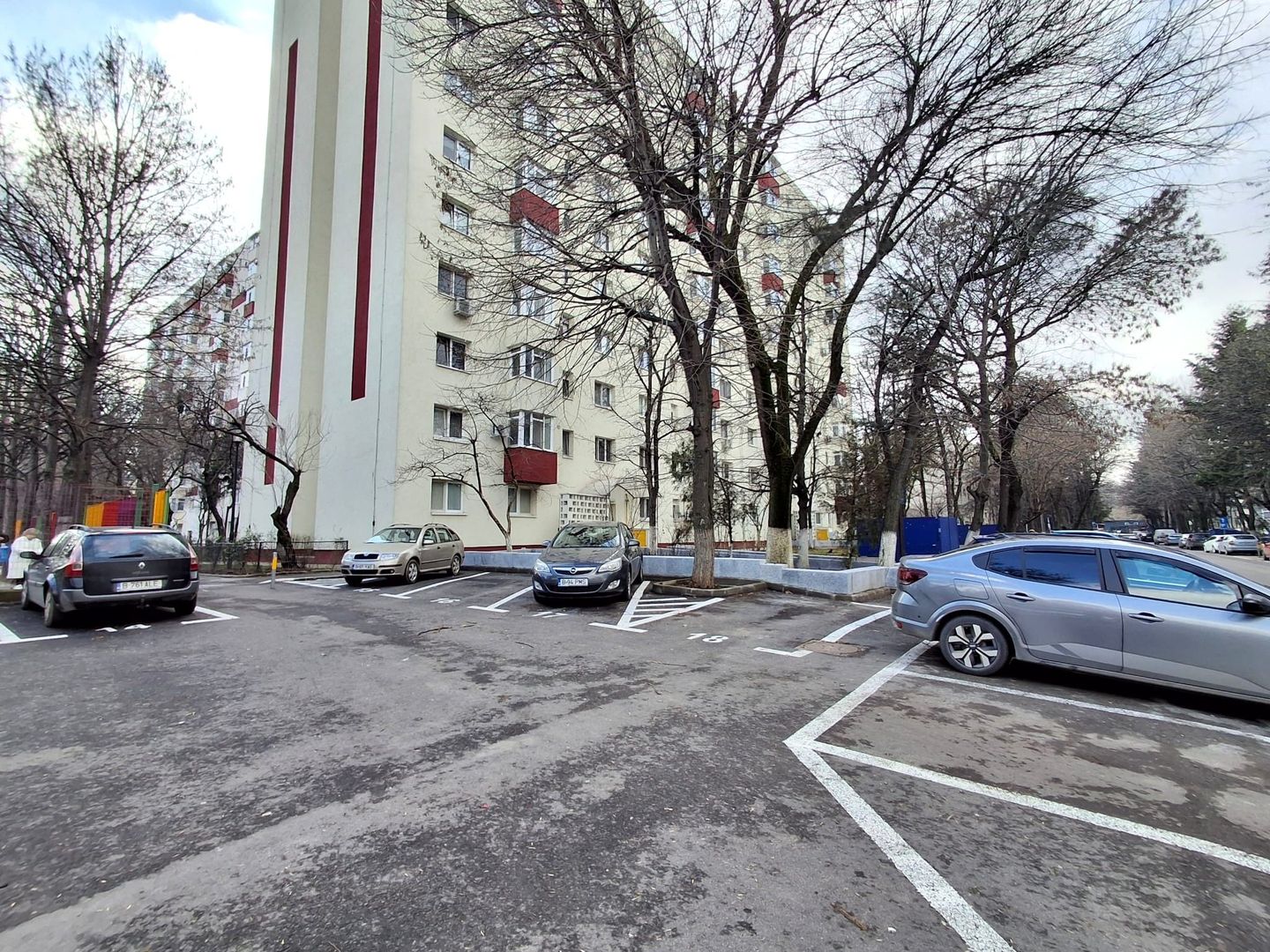 De Vanzare 2 Camere Bd Constantin Brancoveanu Bloc Fara Risc - Poză 22