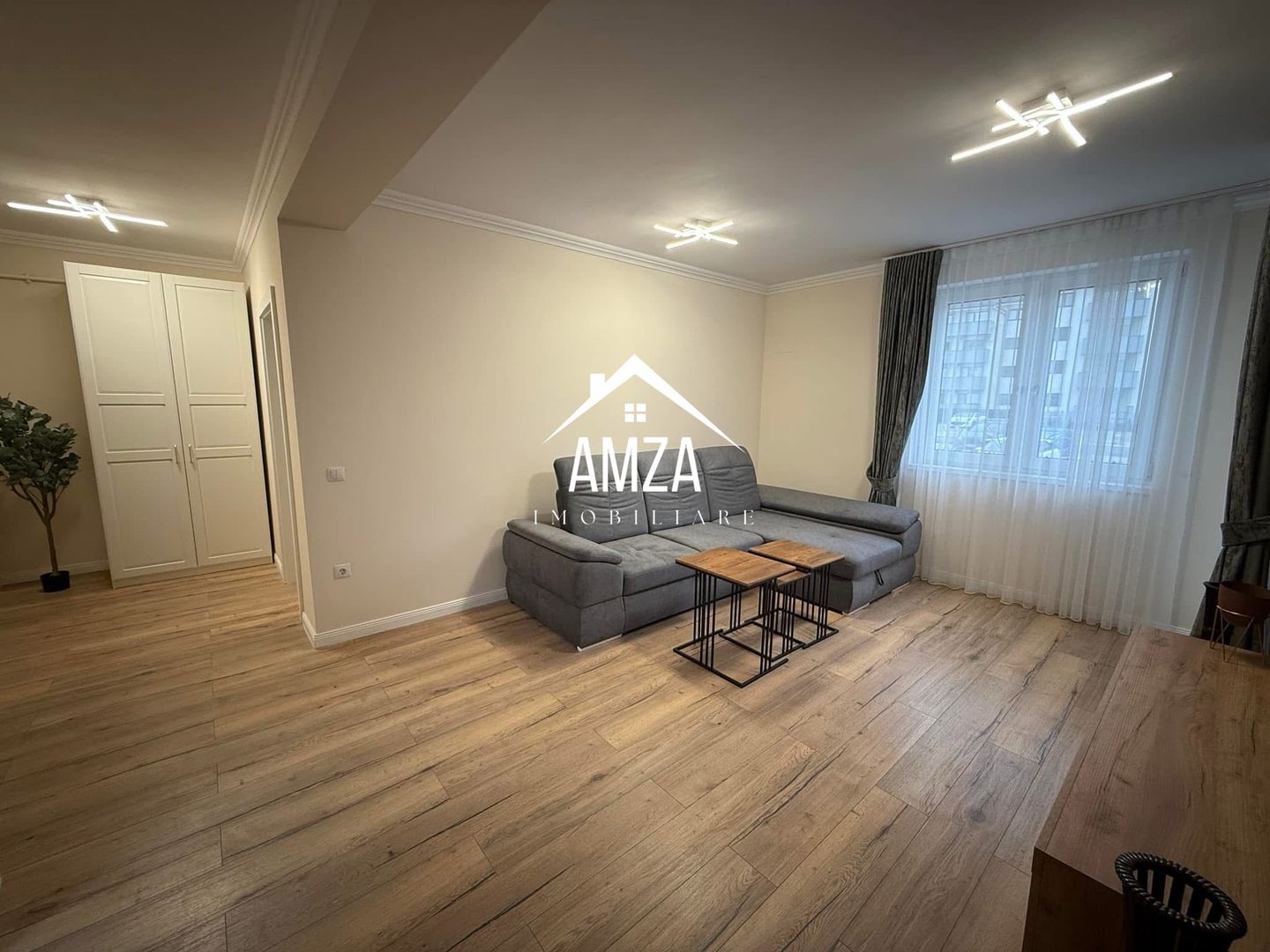 Apartament de lux de  închiriat Selimbar - Poză 2