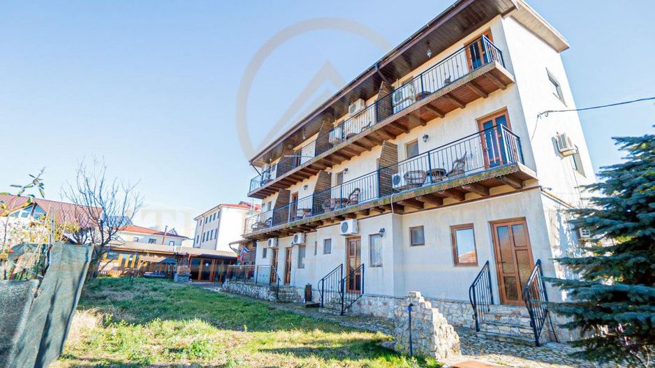Vila turistică complet funcțională! - Poză 1
