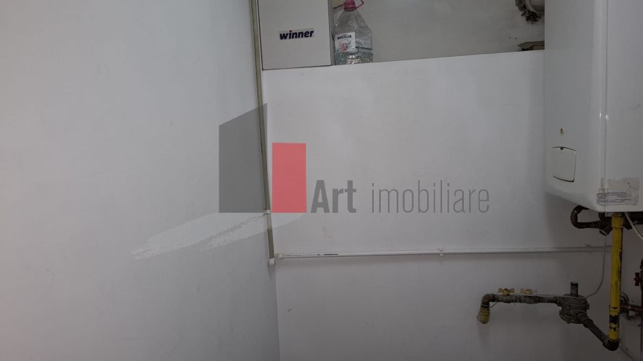 Spatiul "NESTALAN", complex comercial, Gara de Est - Poză 15