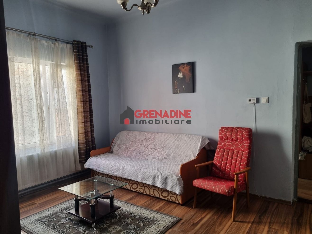 Apartament 2 Camere  - Piata Sfatului - Centrul Istoric - Poză 2