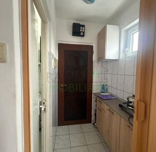 Garsonieră mobilată Tractorul - Investiție sigură - Poză 4