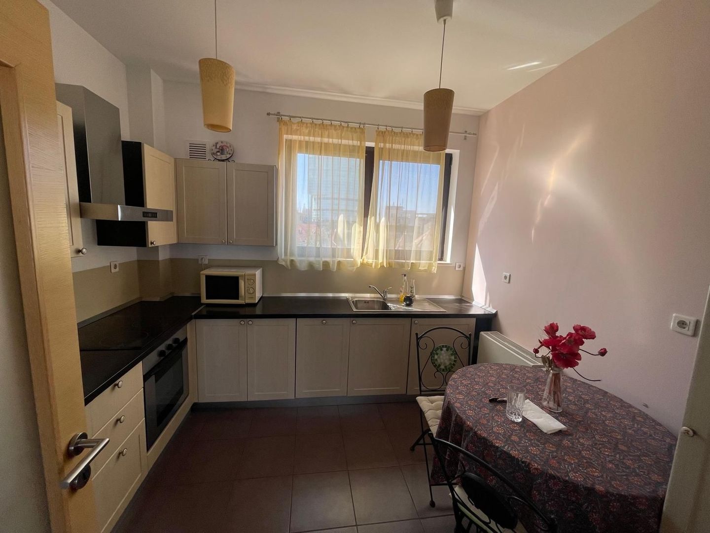 De inchiriat: apartament 3 camere+parcare - Piata Victoriei Kiseleff - Poză 9